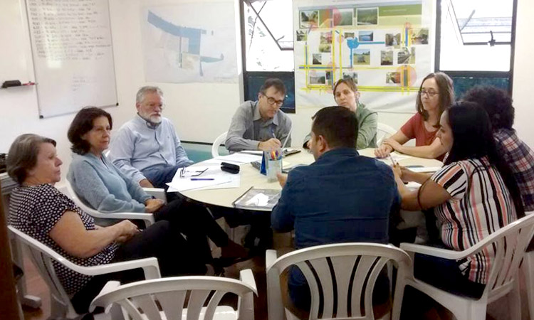 Implantação de horta comunitária em Jurerê Internacional